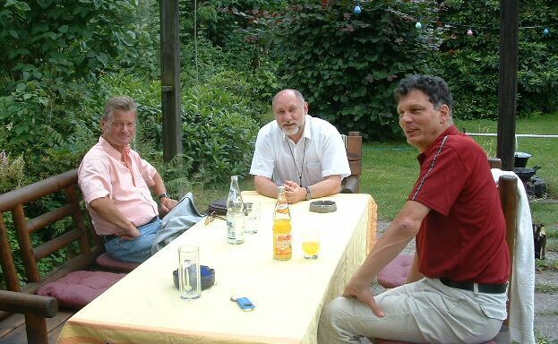 KDTJul03beiRKuhnKaffeeTrinken_10