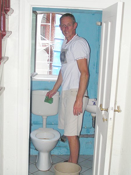 0082_gross