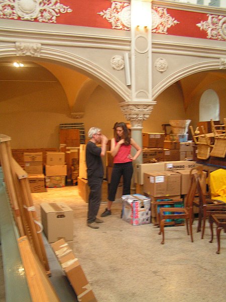 0187_gross